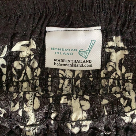 Pattern Bohemian Island pants. Worn 1-2 times - Picture 3 of 4